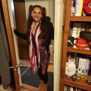 Meet your Posher, Vicky